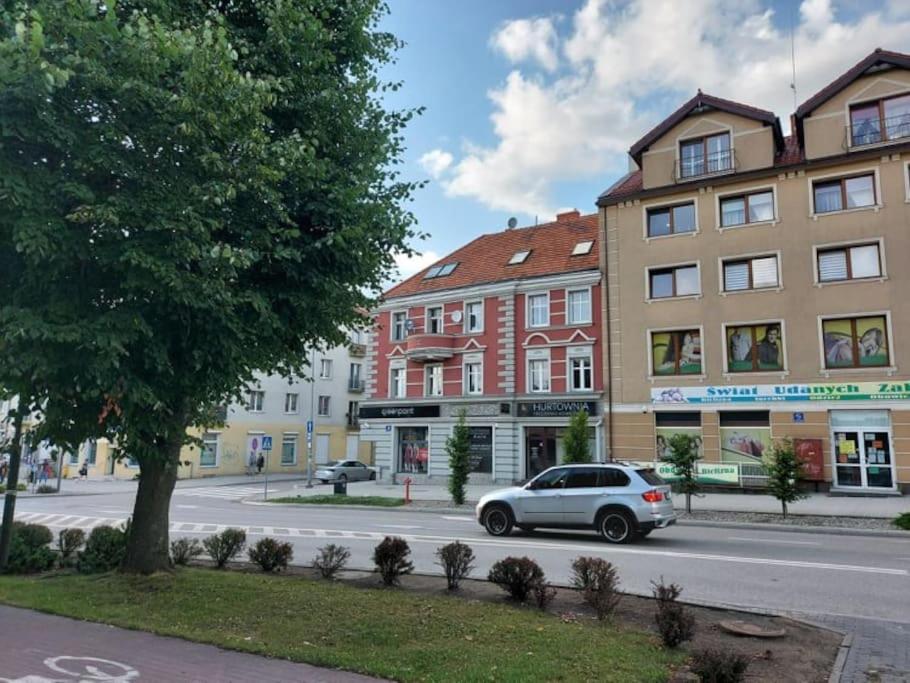 Uroczy Apartament W Scislym Centrum Gizycka Lötzen Exterior foto