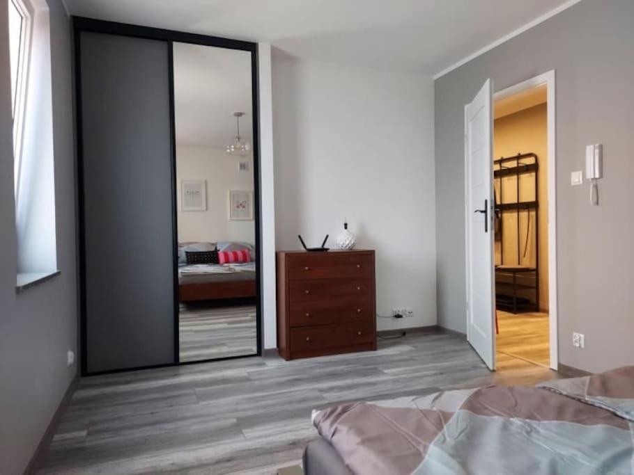 Uroczy Apartament W Scislym Centrum Gizycka Lötzen Exterior foto