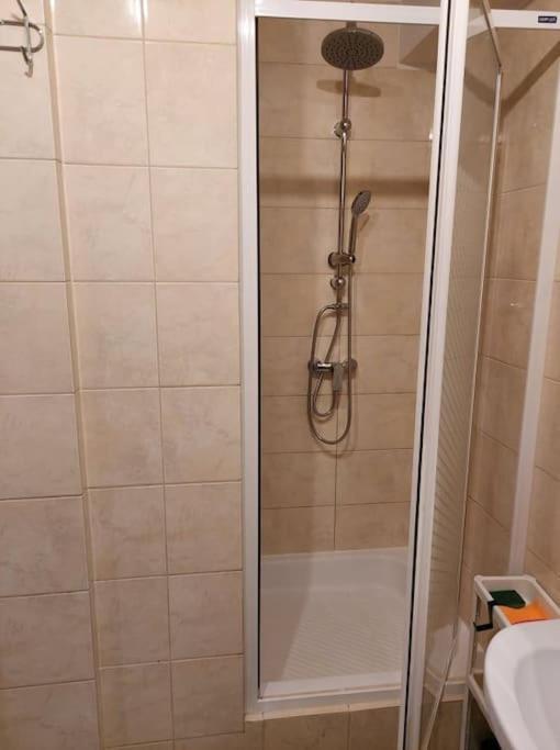 Uroczy Apartament W Scislym Centrum Gizycka Lötzen Exterior foto