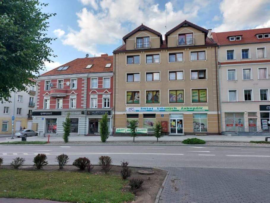 Uroczy Apartament W Scislym Centrum Gizycka Lötzen Exterior foto